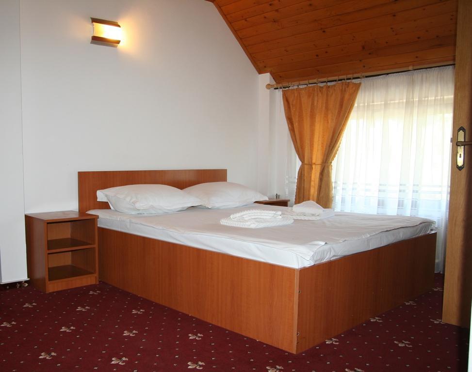 Motel Casa Olteneasca Râmnicu Vâlcea Kamer foto